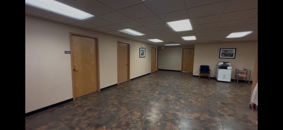 More Photos Of 7156 Sulier Dr, Temperance Manufacturing For Lease