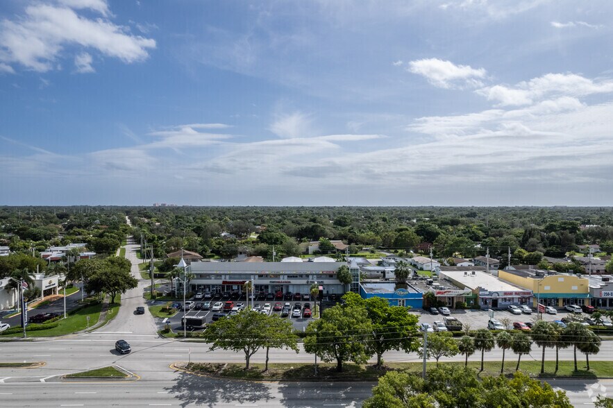 More Photos Of 14101-14115 S Dixie Hwy, Palmetto Bay Unknown For Lease