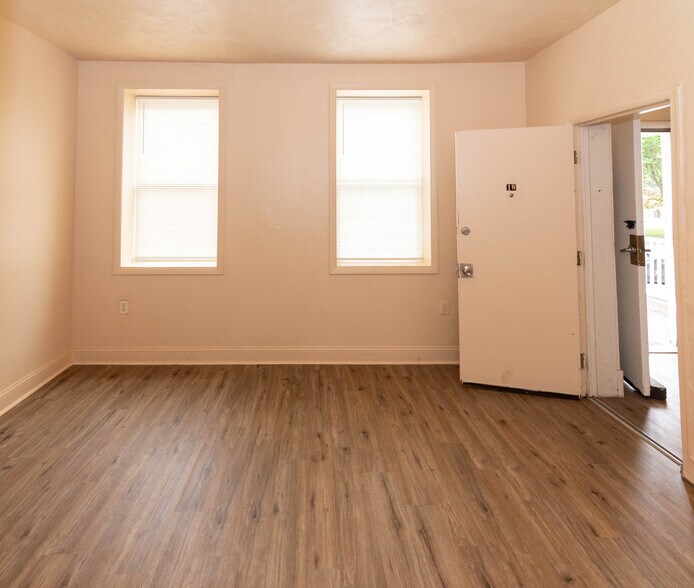 More Photos Of 1611 Gwynns Falls Pky, Baltimore Apartments For Sale