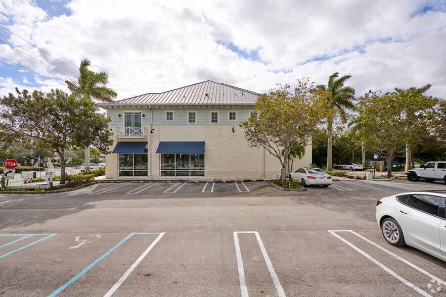 More Photos Of 2050 N Federal Hwy, Delray Beach Unknown For Lease