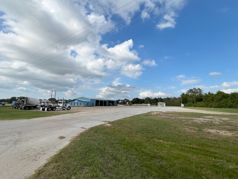 More Photos Of 19754 FM 39, Iola Warehouse For Sale