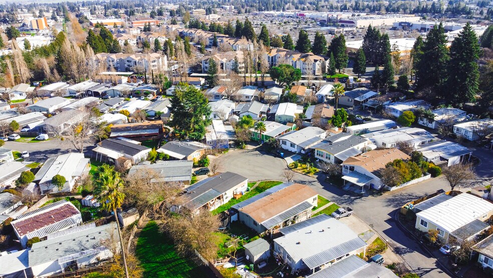 More Photos Of 750 Rohnert Park Expy W, Rohnert Park Manufactured Housing Mobile Home Park For Sale