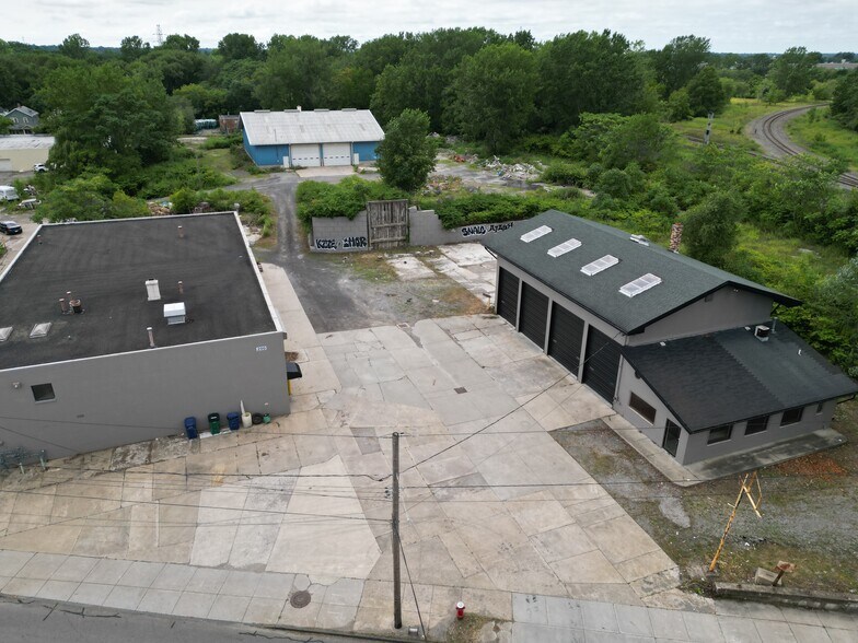 More Photos Of 200 Military Rd, Buffalo Warehouse For Sale