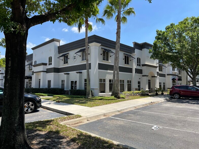 More Photos Of 8803 Futures Dr, Orlando Storefront Retail Office For Sale
