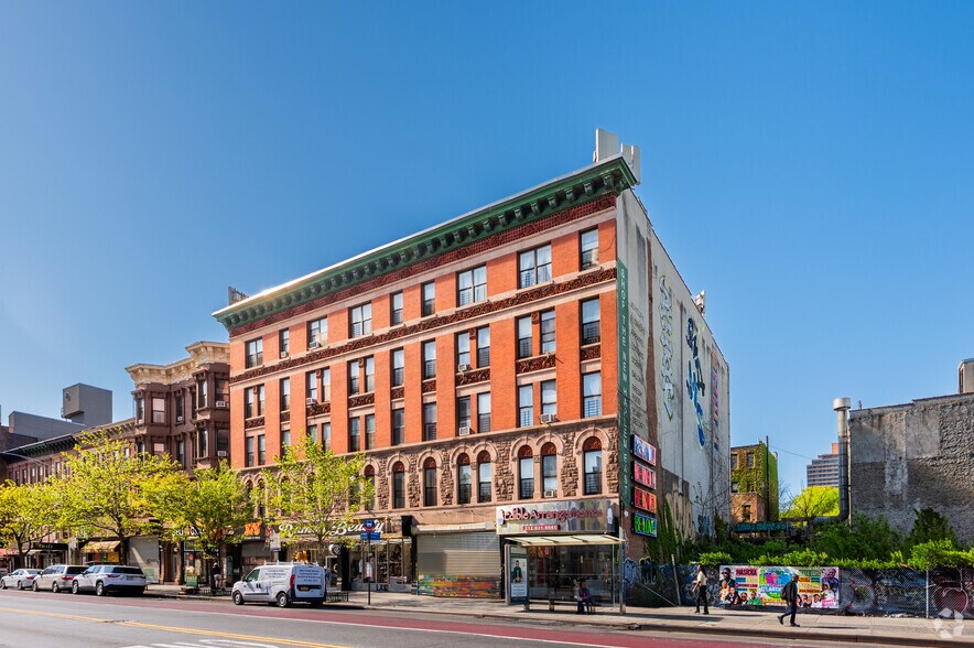 More Photos Of 4-12 E 125th St, New York Apartments For Lease