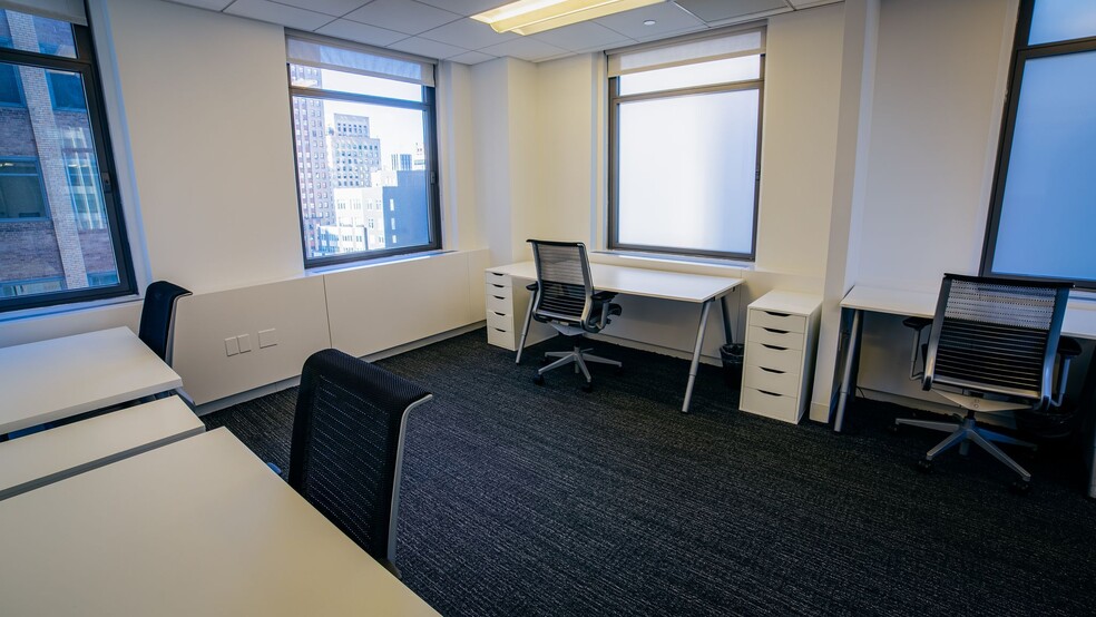 More Photos Of 40 Wall St, New York Coworking Space