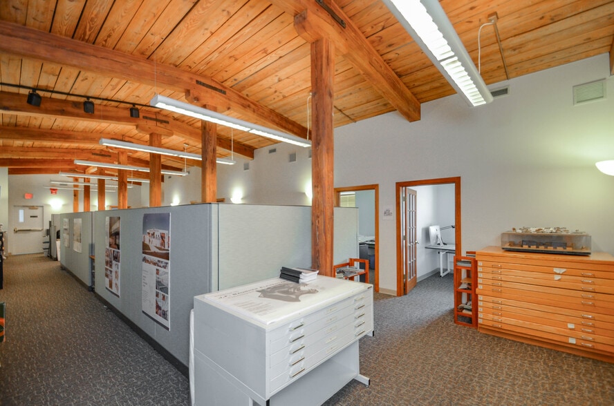 More Photos Of 22 S 2nd St, Emmaus Loft Creative Space For Lease