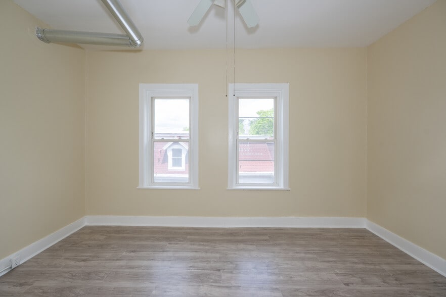 More Photos Of 36-42 Main St, Sussex Apartments For Sale