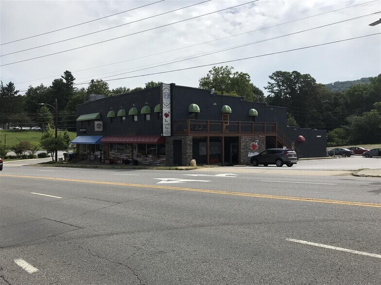 More Photos Of 853-857 Merrimon Ave, Asheville Restaurant For Sale