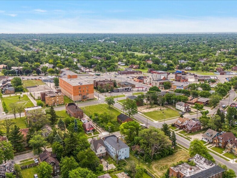 More Photos Of 18037 Pelkey St, Detroit Multifamily For Sale