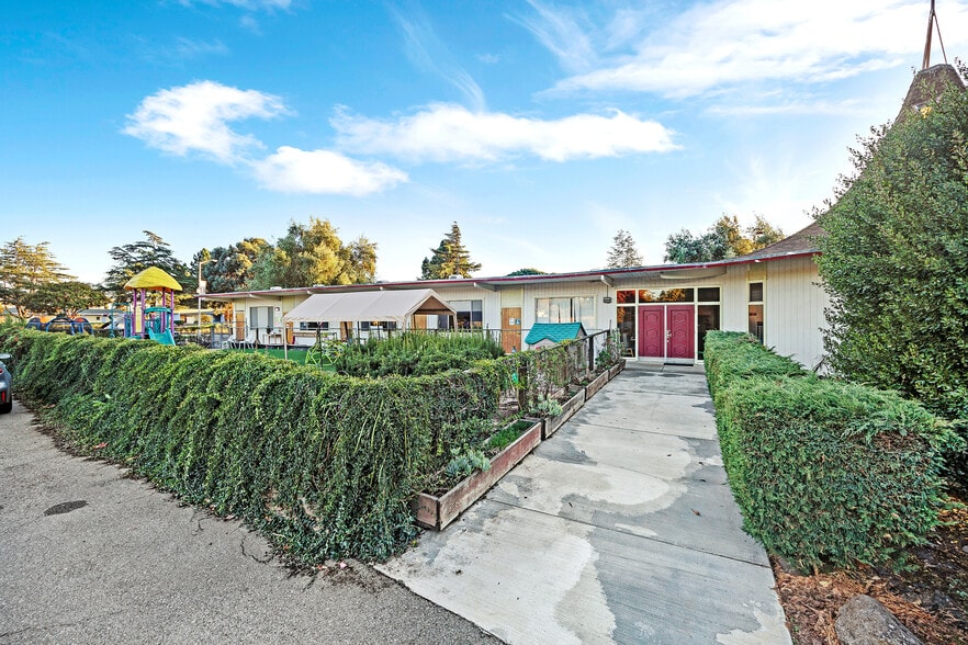 More Photos Of 35660 Cedar Blvd, Newark Religious Facility For Sale