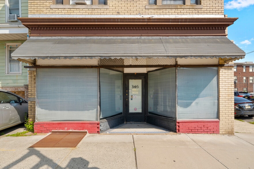 Primary Photo Of 346 Kennedy Blvd, Bayonne Apartments For Lease