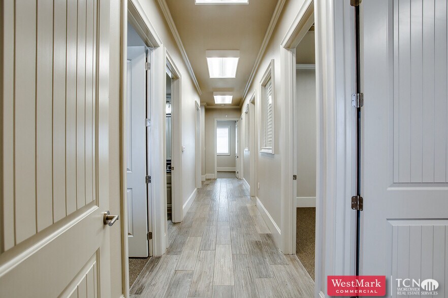 More Photos Of 2507 79th St, Lubbock Medical For Lease