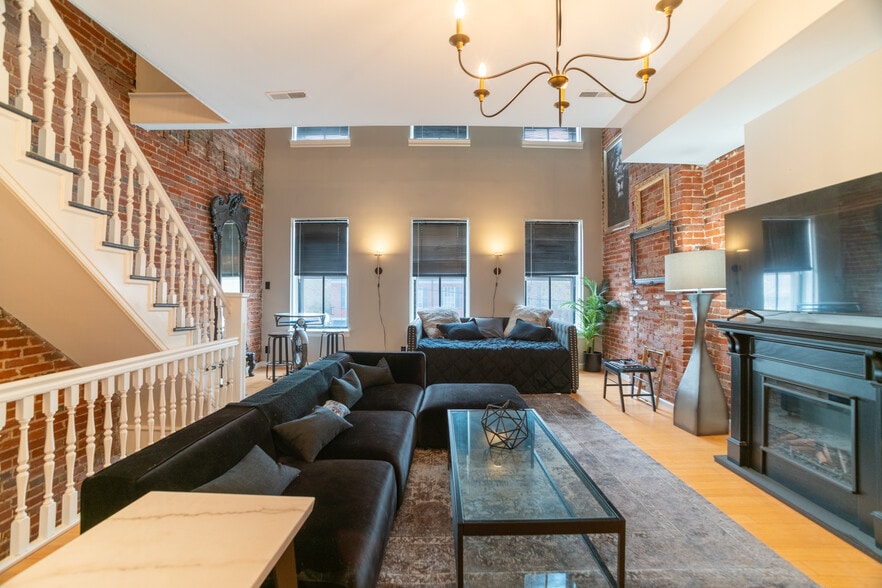 More Photos Of 1701-1709 S 9th St, Saint Louis Apartments For Sale