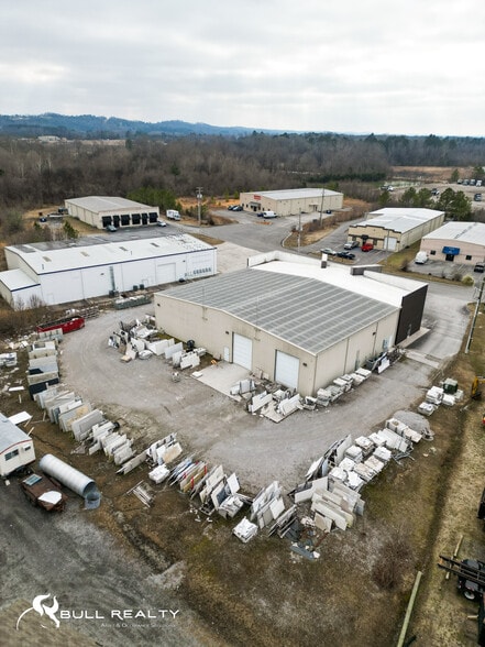 More Photos Of 155 Hunt Dr, Rossville Warehouse For Sale