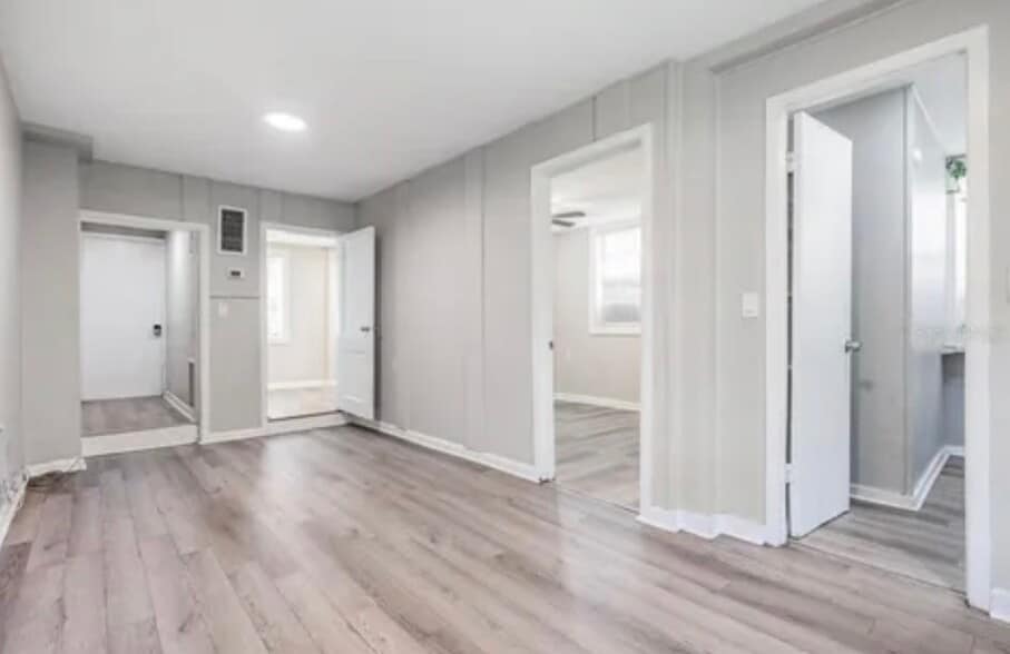 More Photos Of 4209 N 14th St, Tampa Multifamily For Sale