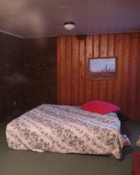 More Photos Of 3336 S Commerce St, Ardmore Self Storage For Sale