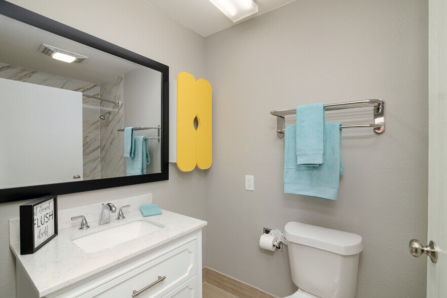 More Photos Of 3211 S 79th East Ave, Tulsa Apartments For Sale