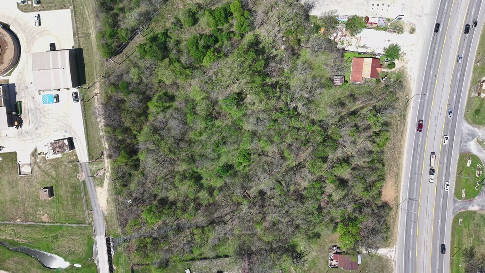 More Photos Of 300 W Highway 290 A, Elgin Land For Sale