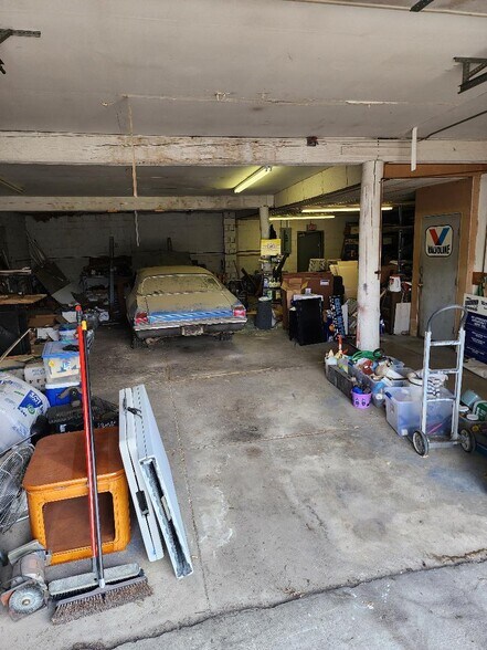 More Photos Of 1530 S 11th St, Nebraska City Auto Repair For Sale