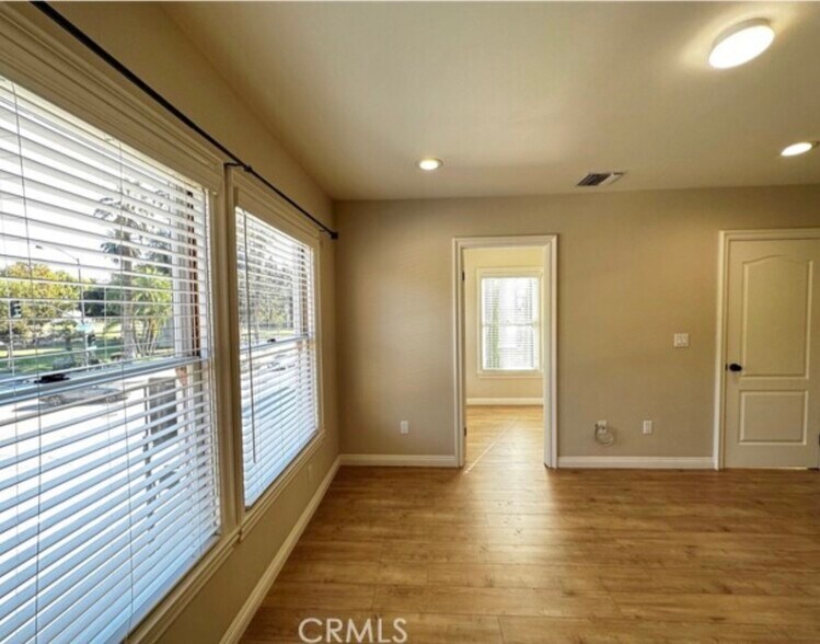 More Photos Of 221 Raymond Ave, Pasadena Apartments For Sale