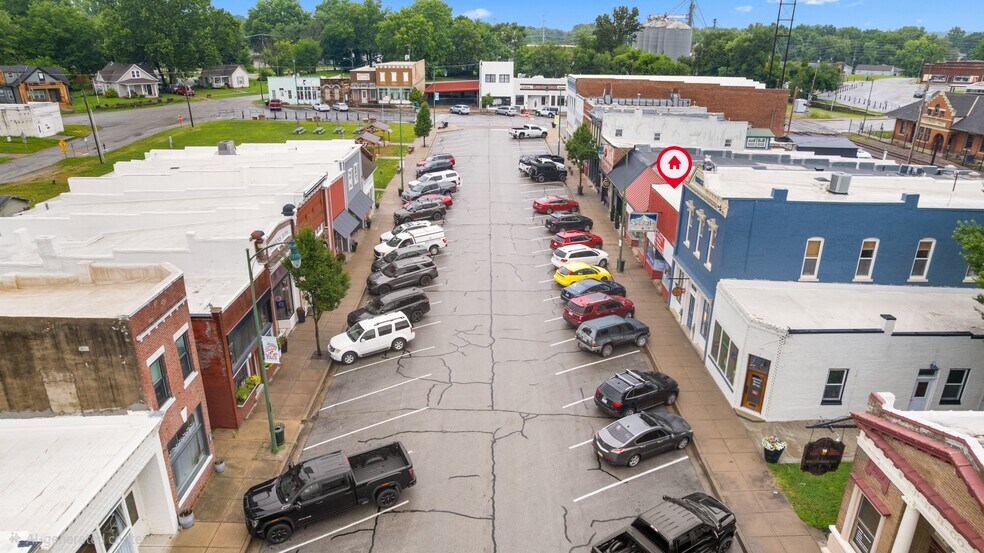 More Photos Of 119 S 1st St, Pleasant Hill Specialty For Sale