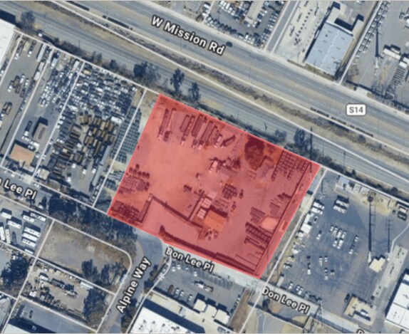 Primary Photo Of 1726 Don Lee Pl, Escondido Contractor Storage Yard For Lease