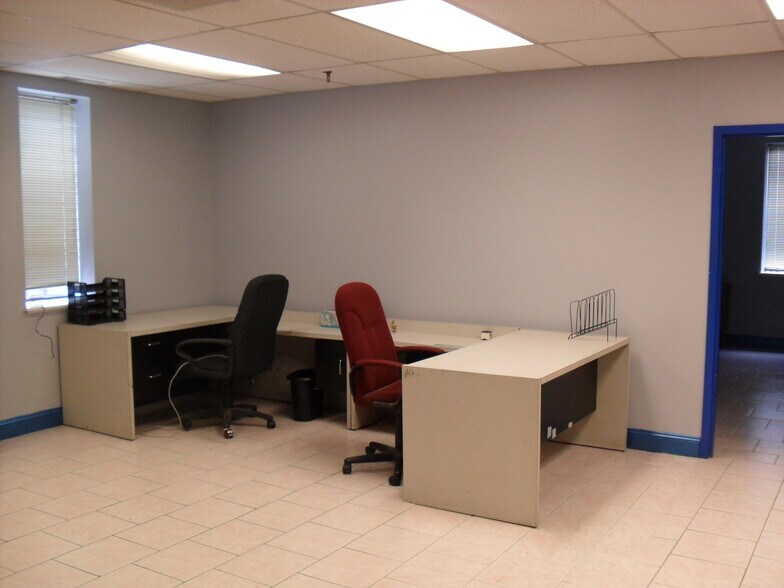 More Photos Of 100 Wells Ave, Congers Manufacturing For Lease
