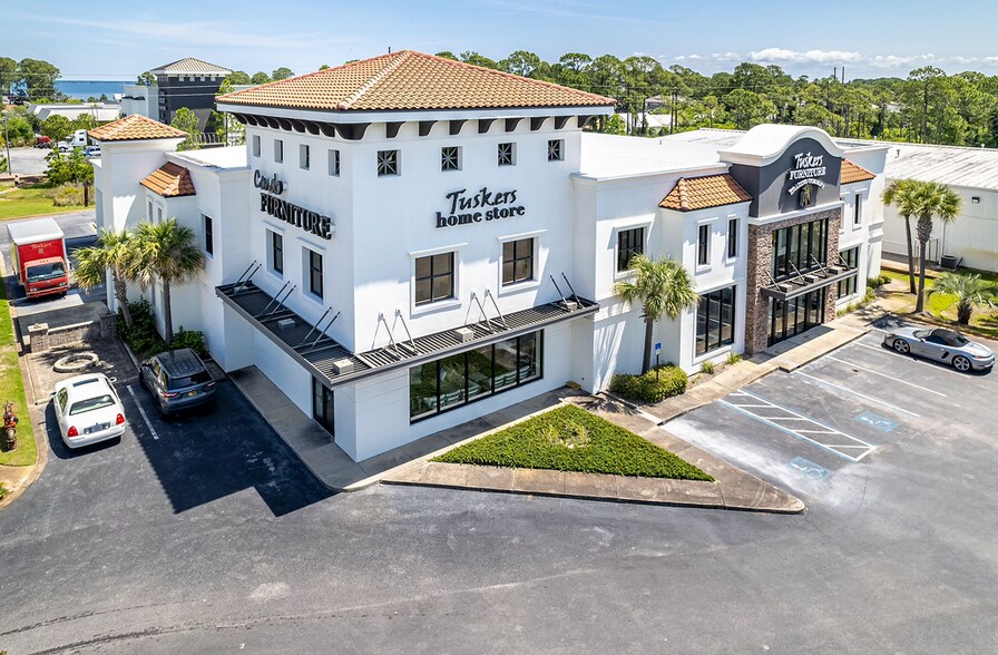 More Photos Of 12244 US Highway 98, Miramar Beach Showroom For Sale