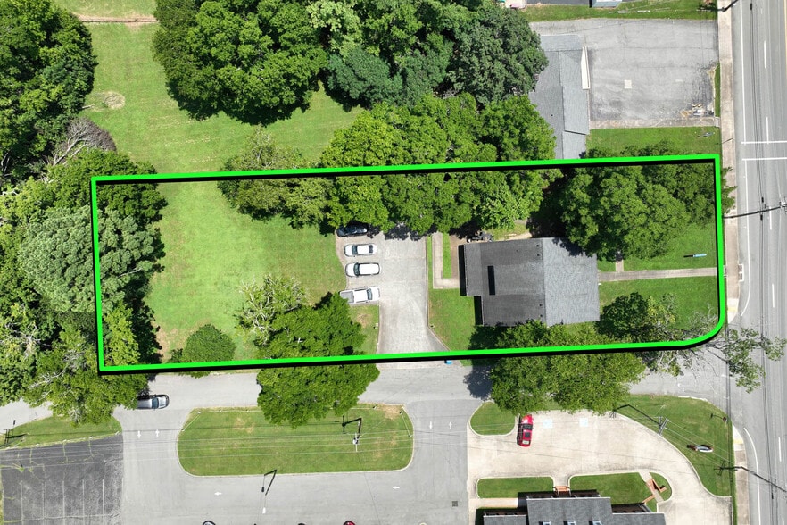 More Photos Of 612 Hartsville Pike, Gallatin Office Residential For Sale
