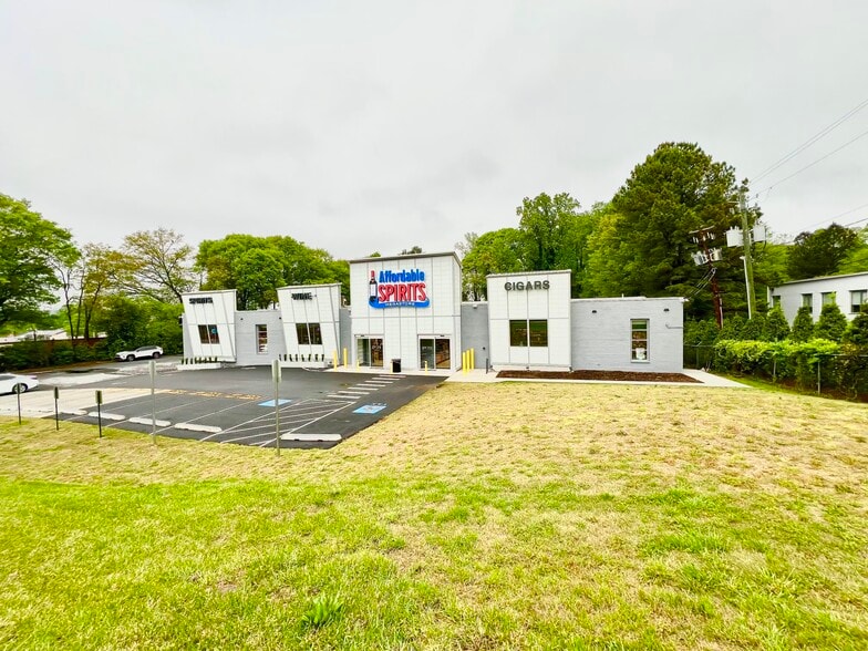 More Photos Of 1151 Chattahoochee Ave NW, Atlanta Storefront For Sale