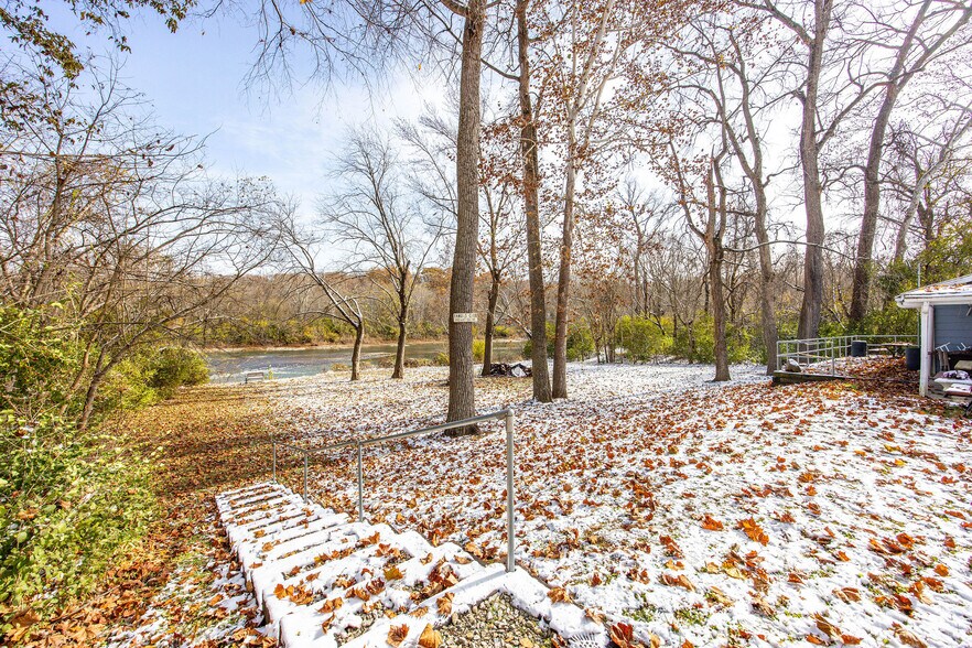 More Photos Of 6879 River Rd, Harrison Specialty For Sale