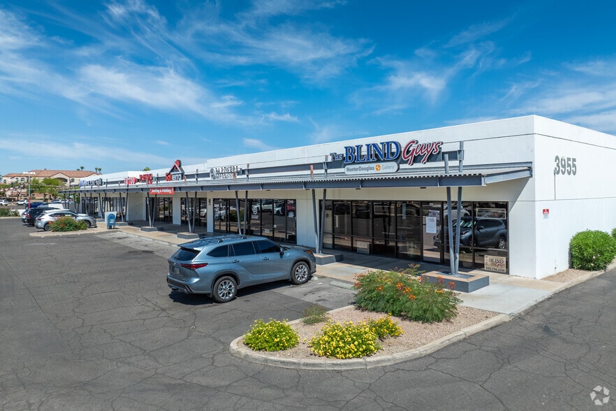 More Photos Of 3955 E Speedway Blvd, Tucson Unknown For Lease