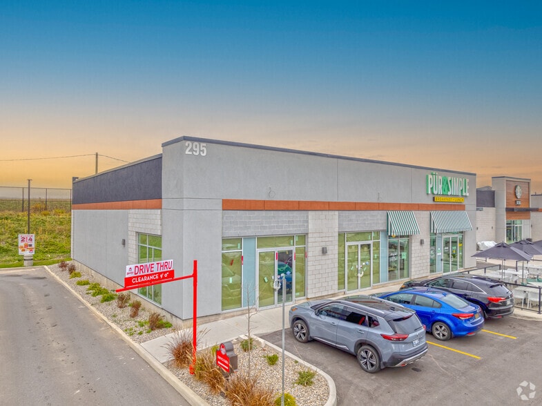 More Photos Of Upper Centennial Pky, Hamilton Unknown For Lease