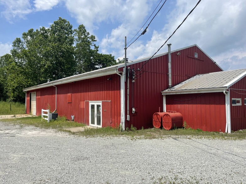 More Photos Of 28 Fairwood Dr, Irwin Medical For Lease