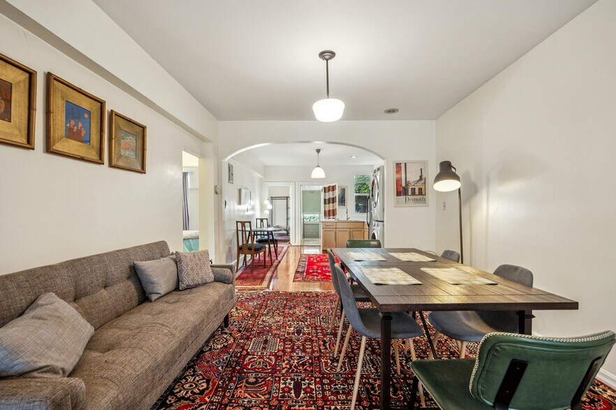 More Photos Of 356 24th St, Oakland Freestanding For Sale