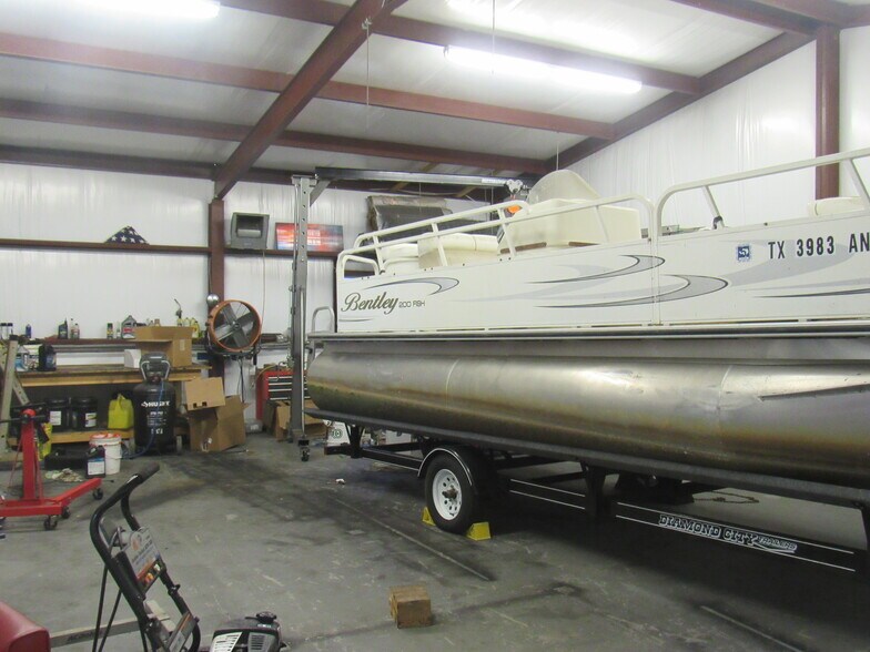 More Photos Of 75005 N Hwy 289, Pottsboro Hotel For Sale