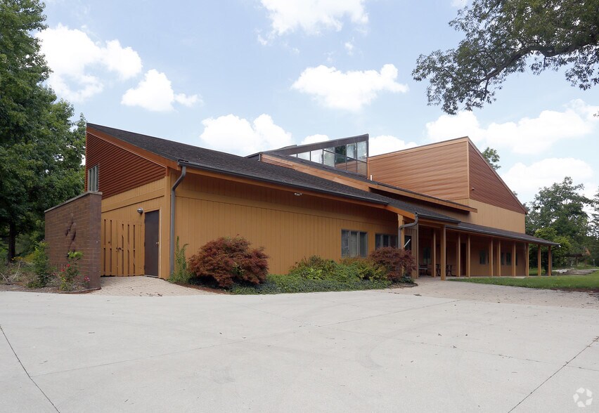 Primary Photo Of 5440 E County Road 450 N, Albany Loft Creative Space For Sale