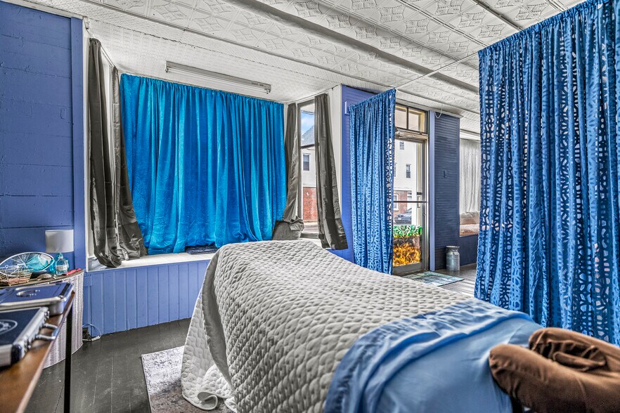 More Photos Of 441 Main St, South Berwick Apartments For Sale