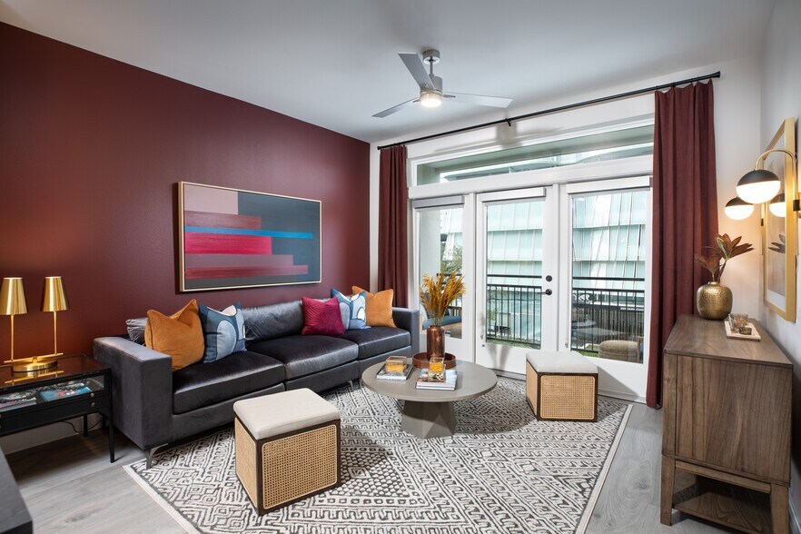 More Photos Of 3015 Weslayan St, Houston Apartments For Lease