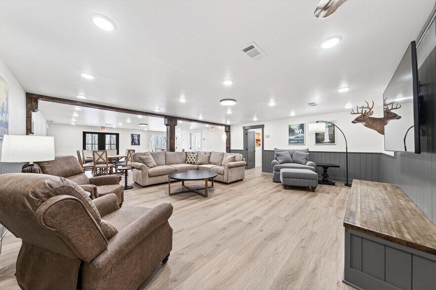 More Photos Of 1249 Gulf Rd, Spencer Golf Course Driving Range For Sale