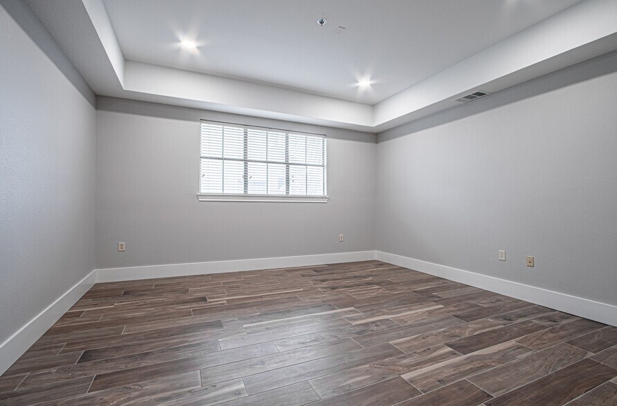 More Photos Of 2250 Pool Rd, Grapevine Office Residential For Sale