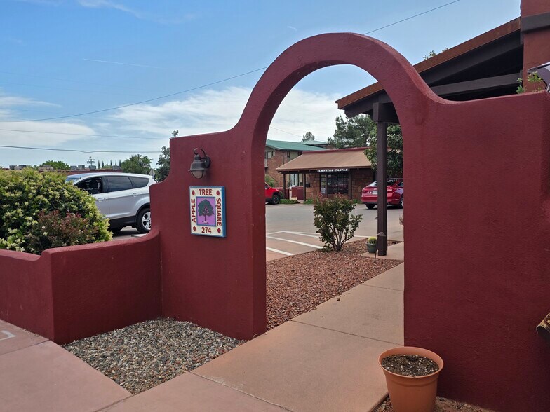 More Photos Of 350 Jordan Rd, Sedona Freestanding For Sale