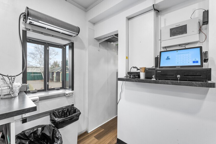 More Photos Of 24217 State Hwy 35, Siren Freestanding For Sale