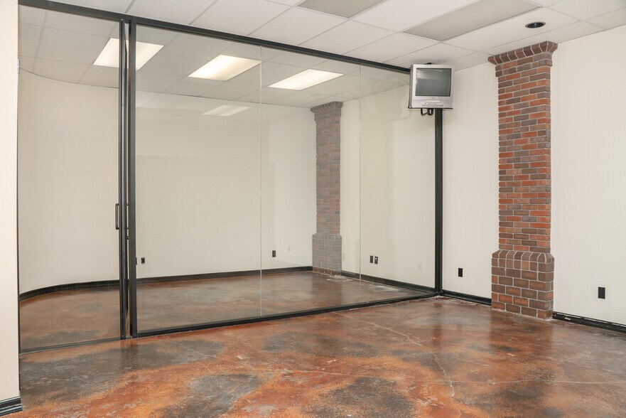 More Photos Of 1818 E Baseline Rd, Mesa Medical For Lease
