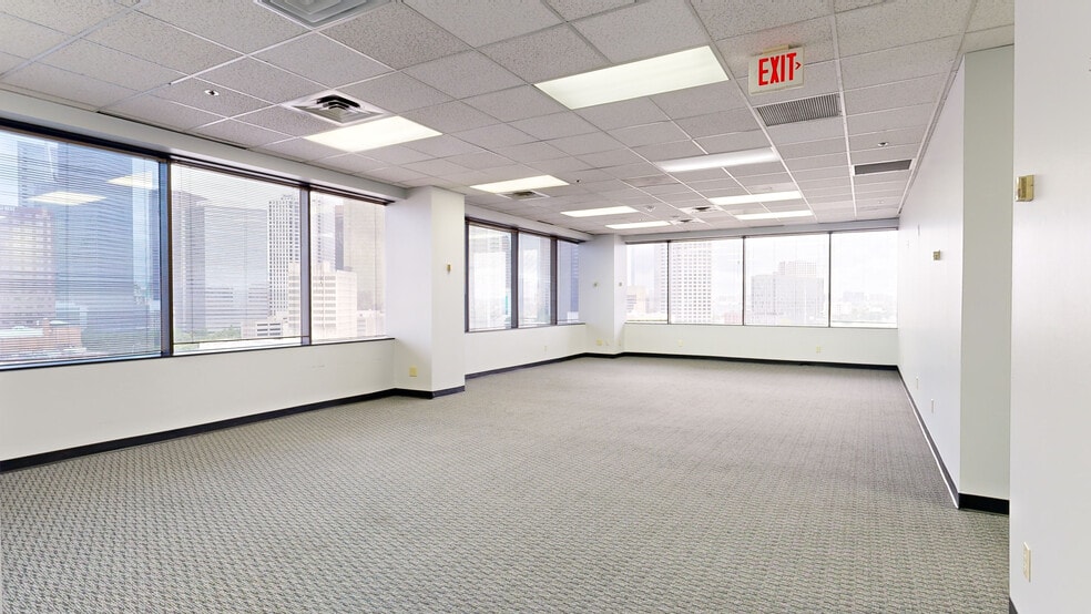 More Photos Of 2201 Main St, Dallas Office For Lease