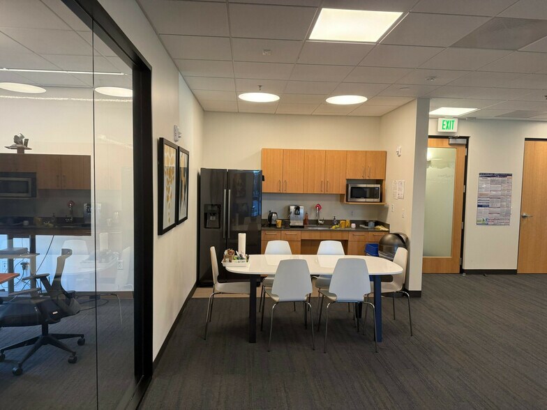 More Photos Of 5050 W El Camino Real, Los Altos Office For Lease