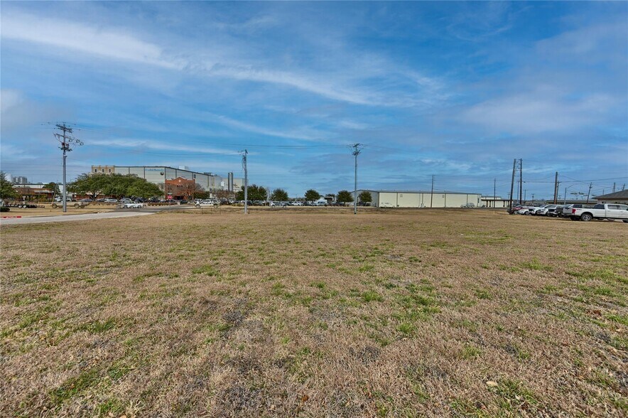 More Photos Of 00 Longhofer rd, Brenham Land For Sale