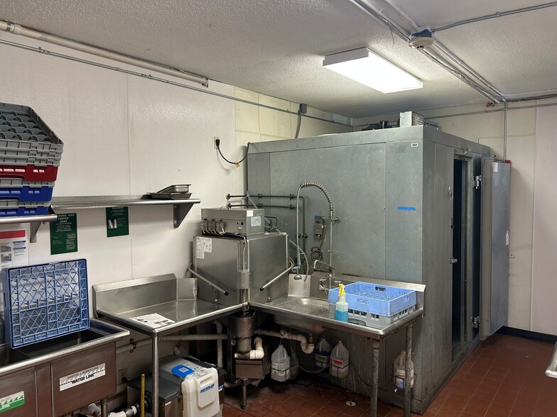 More Photos Of 345 S Water St, Providence Storefront Retail Office For Lease