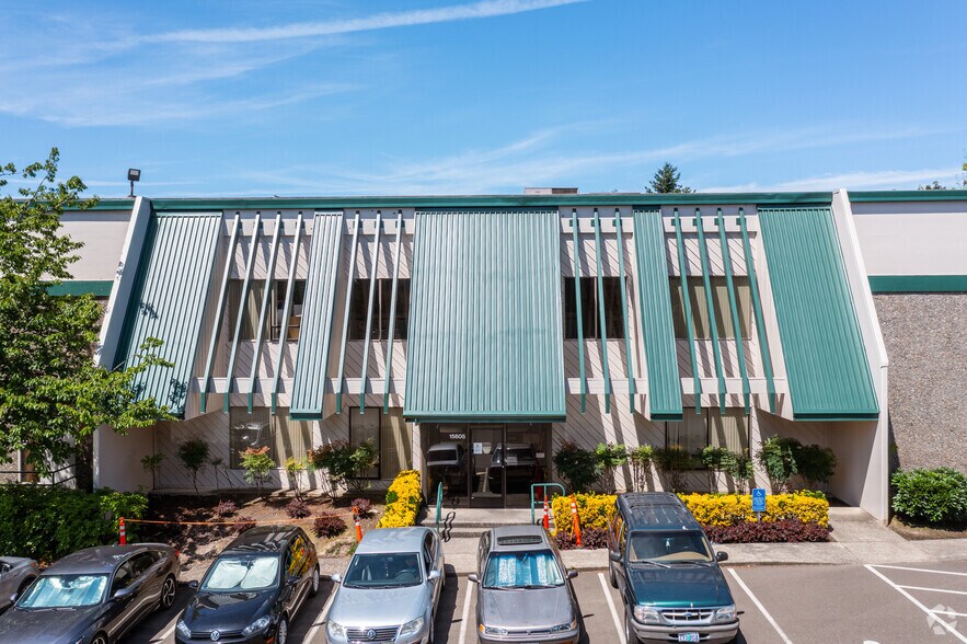 More Photos Of 15605-15675 SW 72nd Ave, Portland Warehouse For Lease